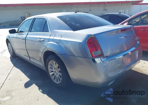 2013 Chrysler 300 Motown from USA, damaged, VIN 2C3CCAAG2DH595297